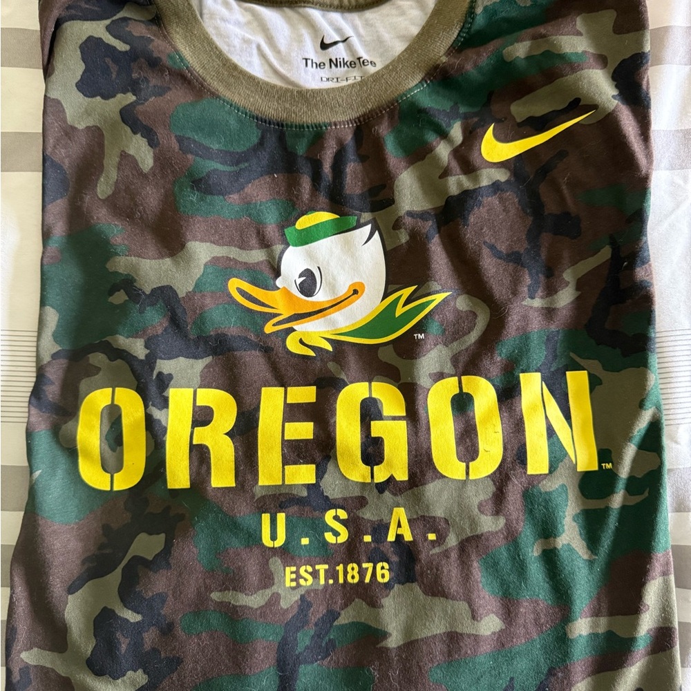 Nike Oregon Ducks long sleeve Dri-FIT Olive Tee